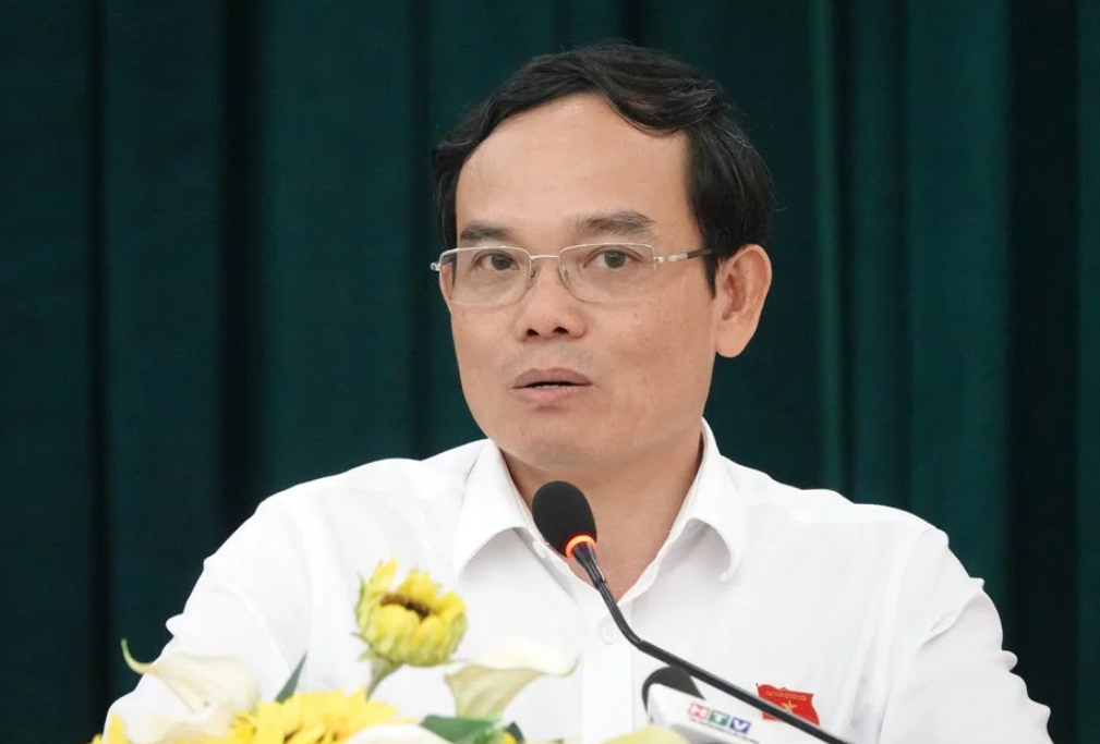 Công tác tuyên giáo phải biết mọi người đang nghĩ và mong muốn điều gì Phó Bí thư thường trực Thành ủy TPHCM Trần Lưu Quang cho rằng, cán bộ ngành tuyên giáo cần nâng cao hơn nữa sự nhạy cảm chính trị