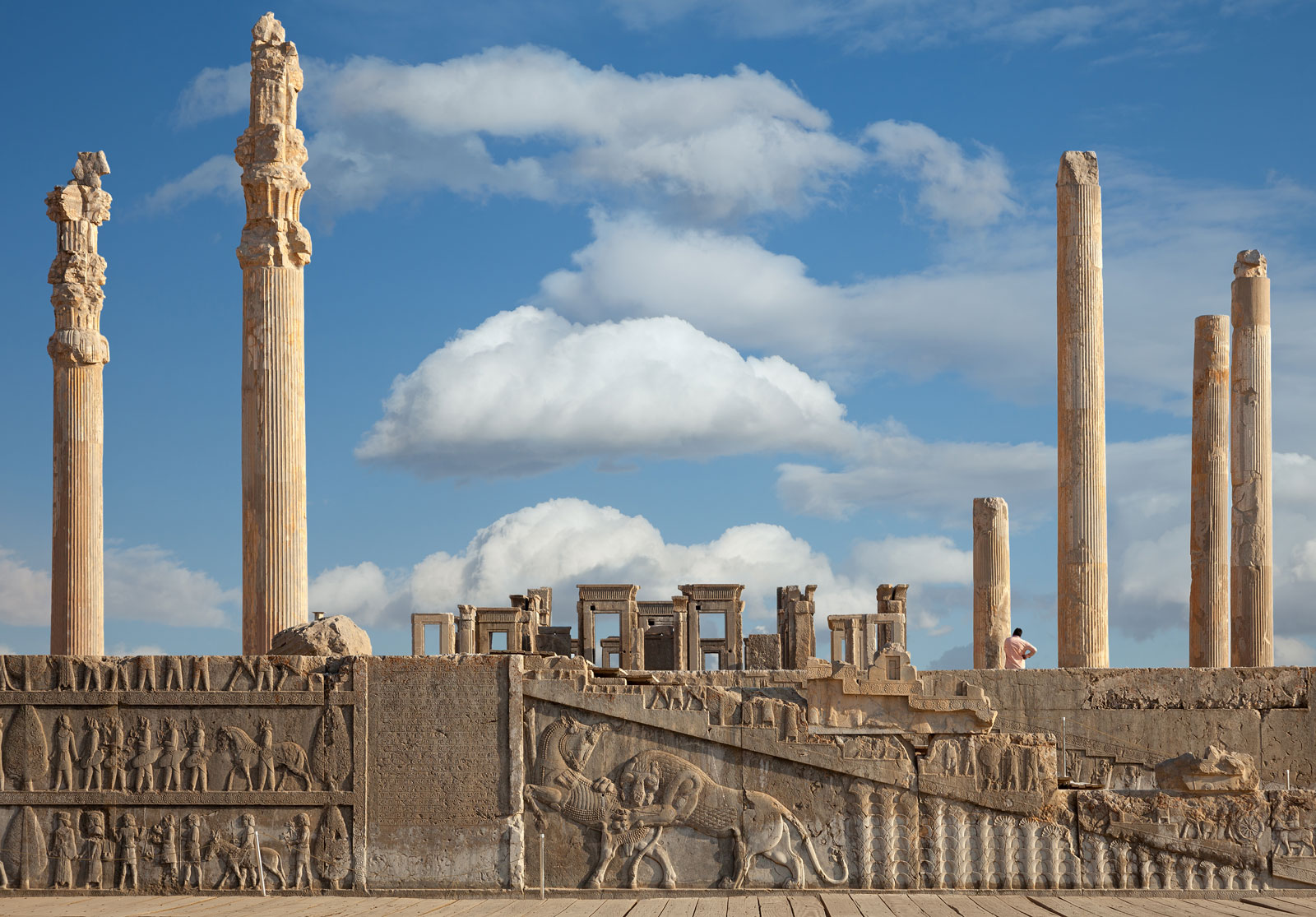 Di sản văn hóa nhân loại gặp nguy trước sự trừng phạt của Tổng thống Trump dành cho Iran Persepolis