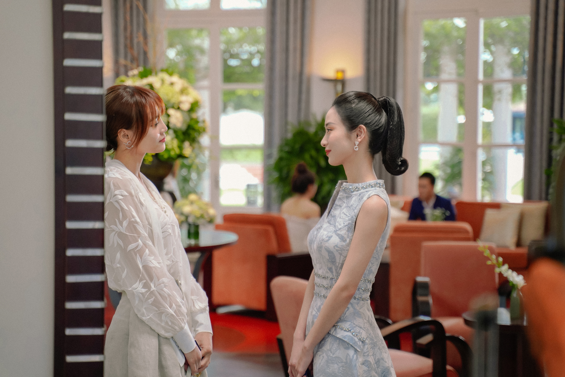 Mùng Một Tết, xem trận đối đầu nảy lửa giữa Lan Ngọc và Jun Vũ Lan Ngọc và Jun Vũ sẽ đối đầu trong phim mới.