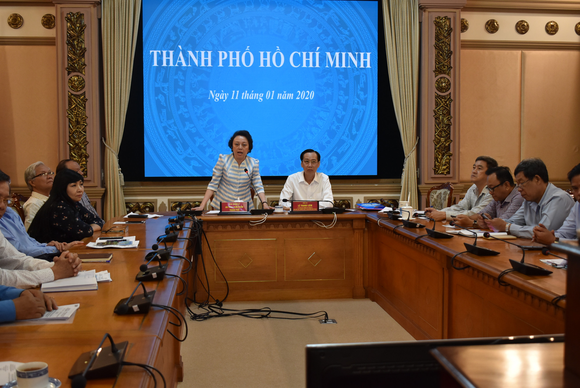 Thủ tướng Nguyễn Xuân Phúc: 'Pháp luật an toàn thực phẩm chưa đủ nghiêm thì tiếp tục trình Quốc hội sửa đổi' Bà Phạm Khánh Phong Lan - Trưởng ban Quản lý An toàn thực phẩm TPHCM mong tiếp tục cho phép thực hiện những nhiệm vụ đã bắt đầu liên quan đến an toàn thực phẩm