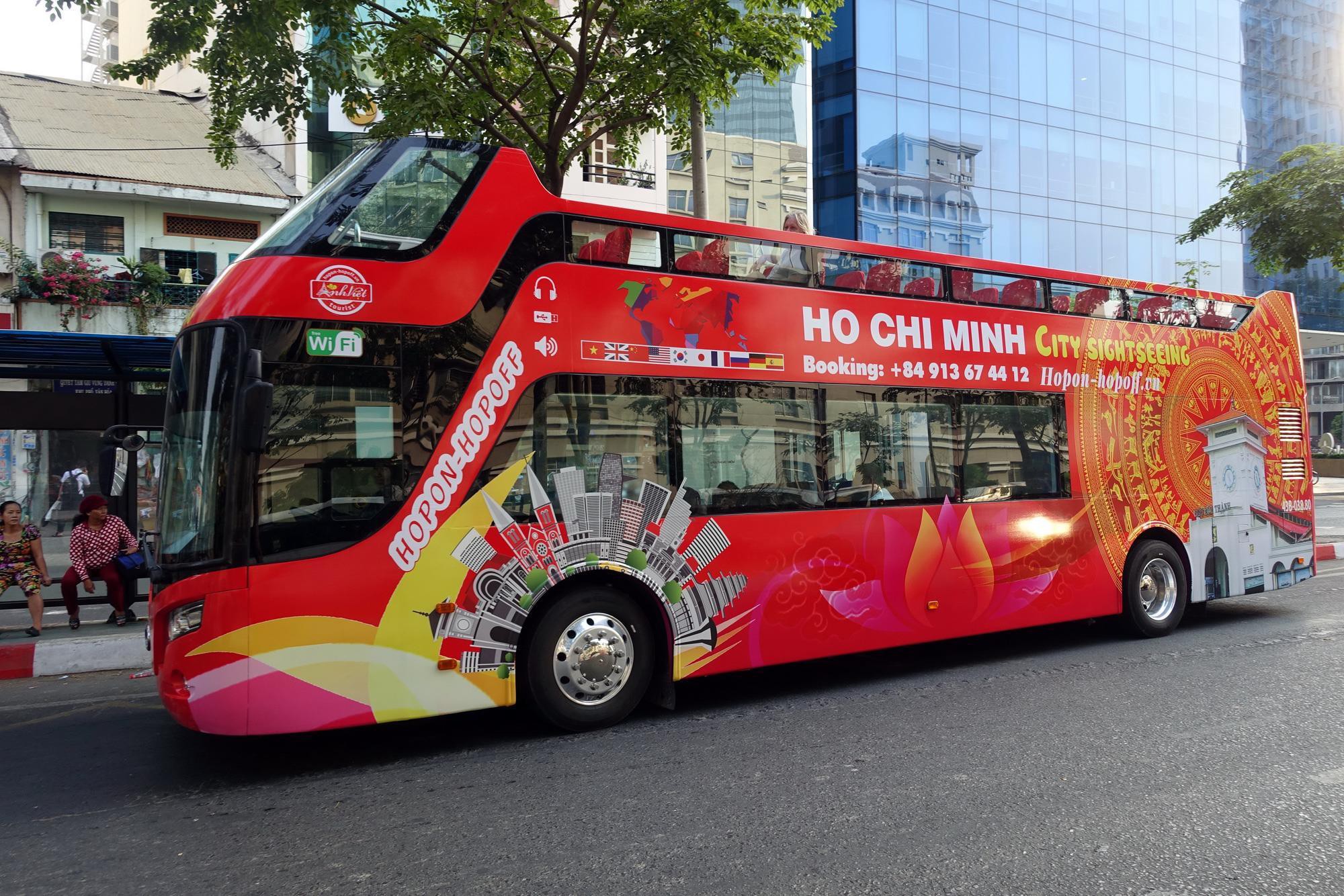 Xe buýt 2 tầng tại TPHCM chưa chạy đã có khách từ 60 nước đặt tour Xe buýt 2 tầng phục vụ khách chính thức vào 15/1