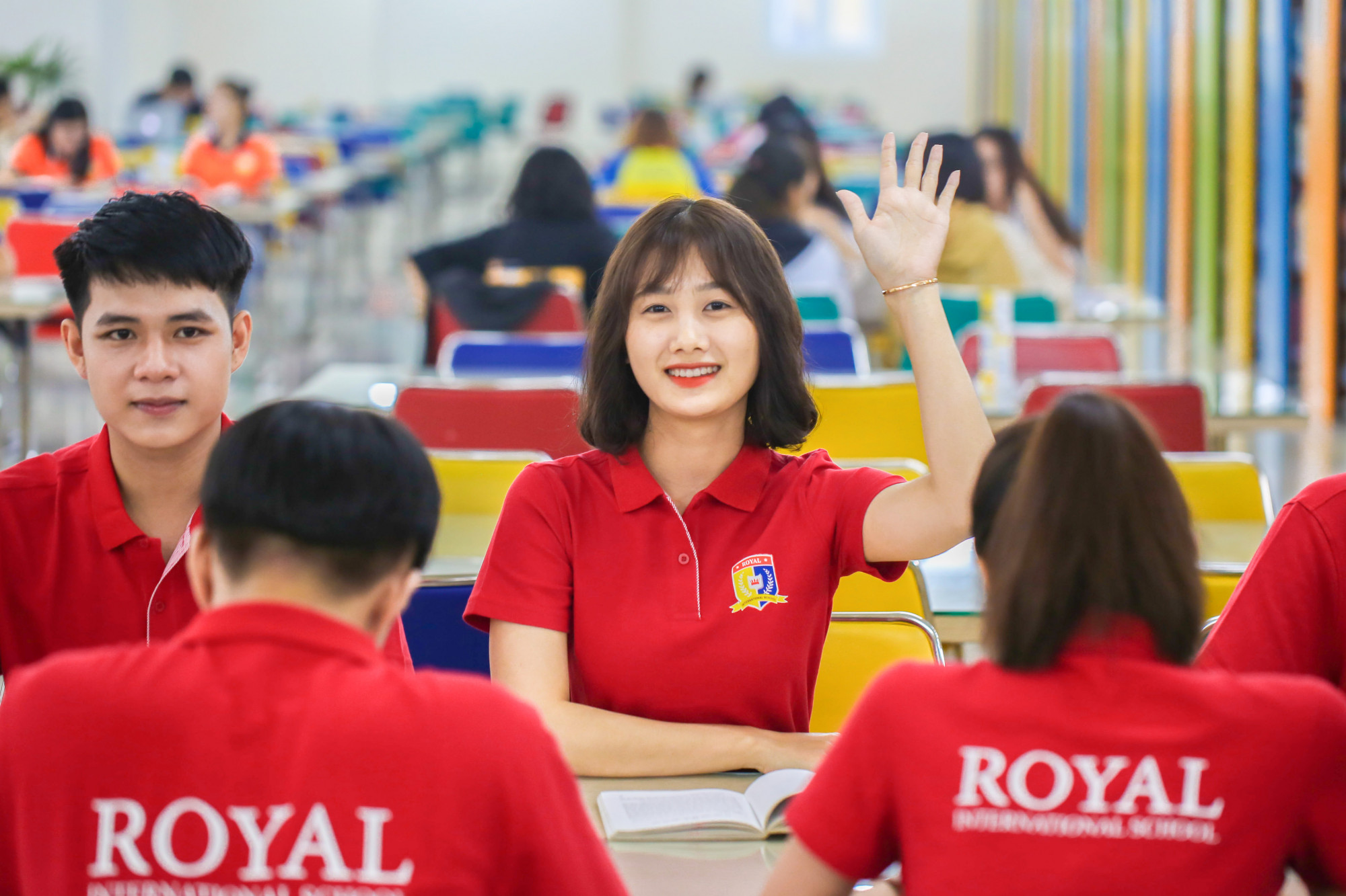 Chọn trường song ngữ quốc tế, nhận ưu đãi 25% học phí trong suốt 5 năm Royal School chính thức tuyển sinh (lớp 1 đến lớp 12) từ năm 2020. Nguồn ảnh: Royal School