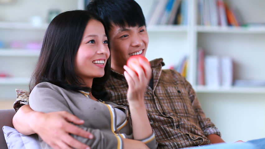 Anh không muốn ai biết vợ có con riêng Ảnh minh họa