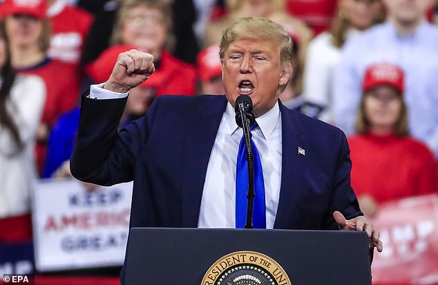 Tổng thống Iran cảnh báo binh sĩ châu Âu có thể 'gặp nguy hiểm ngay ngày mai' Tổng thống Donald Trump rút Mỹ khỏi thỏa thuận hạt nhân với Iran và châu Âu vào năm 2018.