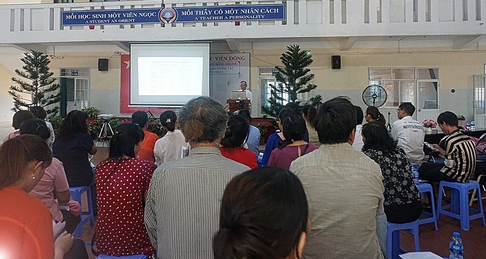 Ra mắt mô hình giáo dục phổ thông online đầu tiên Thầy Võ Thanh Vân giới thiệu trường online với cha mẹ học sinh