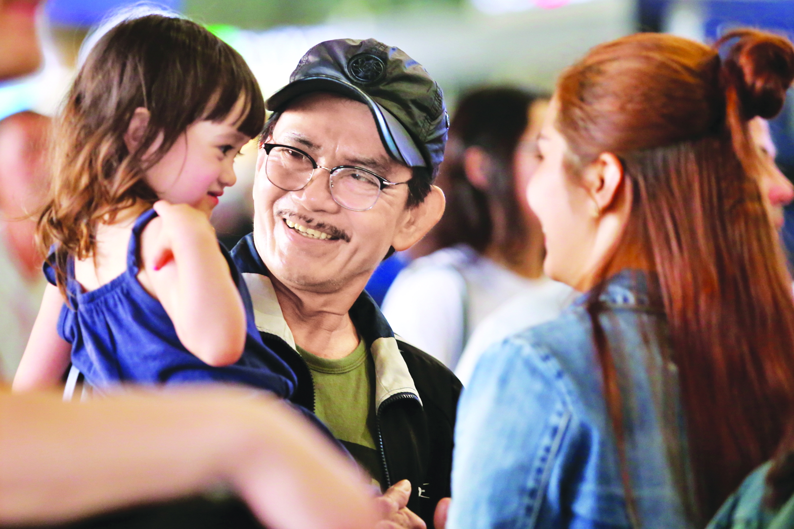Về để làm gì? Việt kiều về quê ăn tết Canh Tý ẢNH: MINH THANH