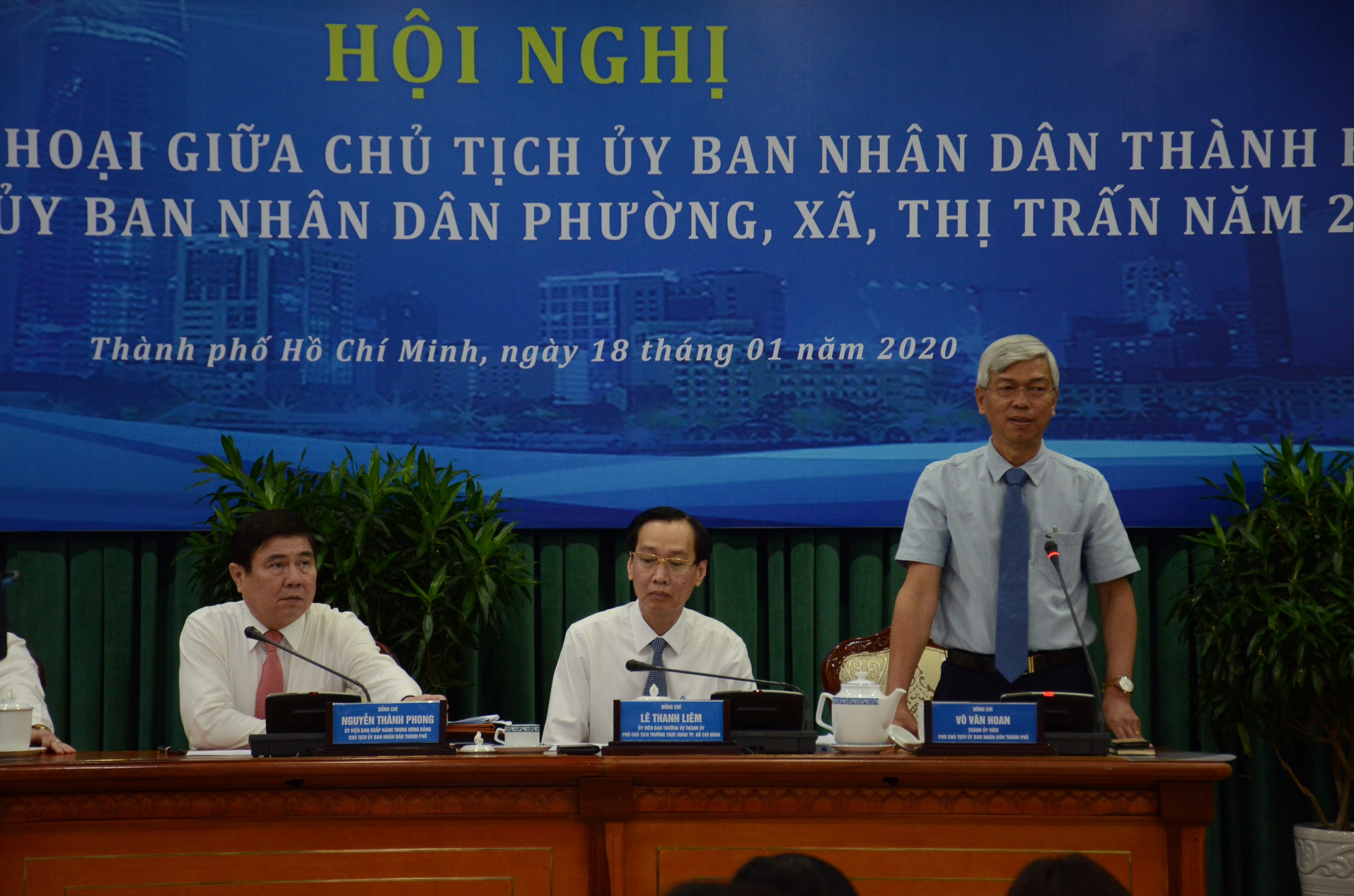 Huyện Cần Giờ, TPHCM: Phát triển đúng tinh thần hướng biển Phó chủ tịch UBND TPHCM Võ Văn Hoan phát biểu sáng 18/1