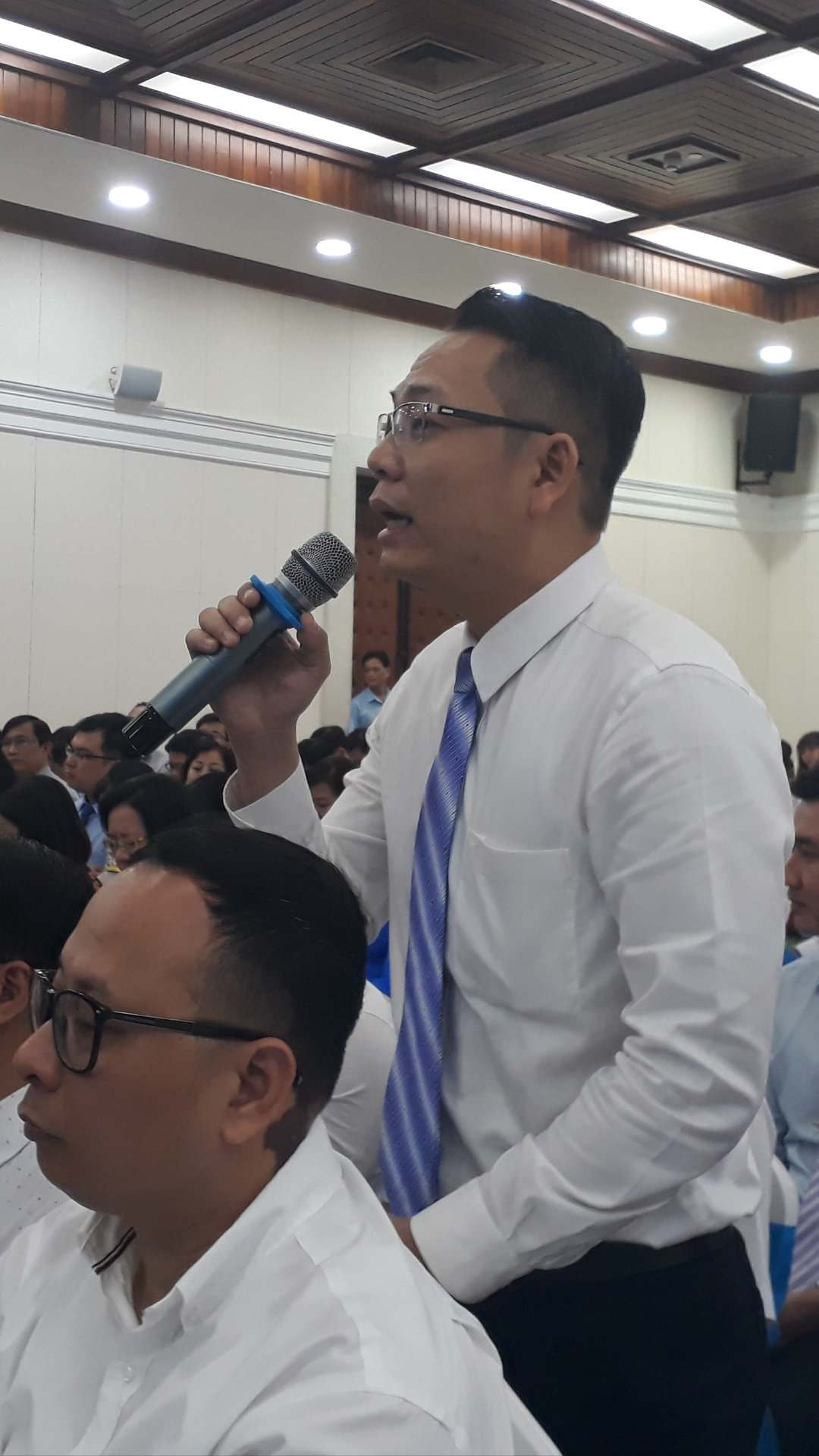 TPHCM 'bất lực' với việc quản lý chung cư Ông Nguyễn Đức Hiếu trình bày câu chuyện hơn 20 năm 6 chung cư trên địa bàn không có bãi giữ xe