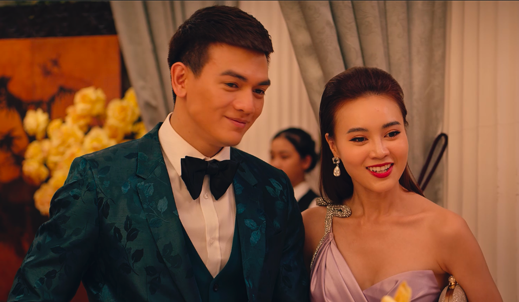 ‘Gái già lắm chiêu 3’: Nước mắt, nỗi đau ẩn sau giàu sang, phú quý Lan Ngọc và Lê Xuân Tiền tiếp tục đóng vai chính trong phần ba, nối tiếp phần thứ hai.