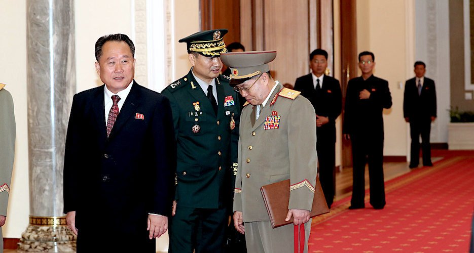 Triều Tiên thay ngoại trưởng: Không chỉ là chuyện ông Ri này thế ông Ri kia! Ảnh: Pyeongyang Press Corp