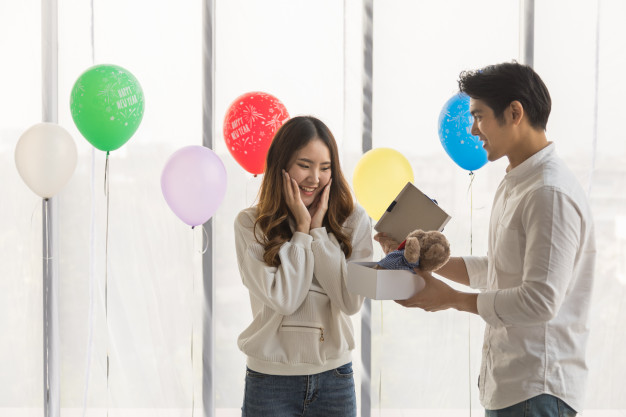 30 chưa phải là tết, đừng vội mà kém duyên Đừng gọi người chưa cưới là vợ con à. Hình minh hoạ