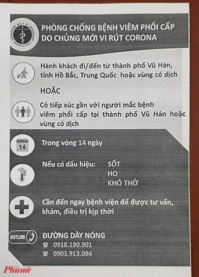 Sở Y tế TPHCM 'trực chiến' tại sân bay Tân Sơn Nhất chống virus corona Hành khách đến, đi từ sân bay Tân Sơn Nhất TPHCM sẽ được phát tờ rơi hướng dẫn phòng dịch viêm đường hô hấp cấp.