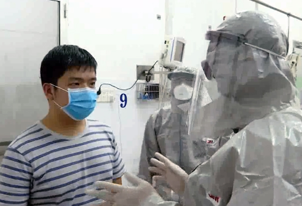 Hai người Trung Quốc nhiễm virus corona được điều trị ra sao tại Chợ Rẫy? Bệnh nhân Li Zichao tại BV Chợ Rẫy vào ngày 23/1/2020