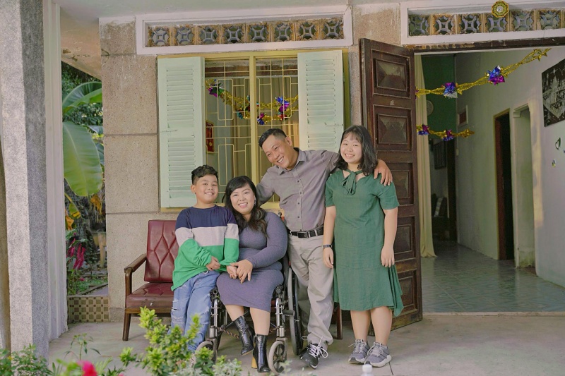 Âm nhạc cho Lễ Tình nhân: Mong chờ, hạnh phúc và đổ vỡ Đức Phúc mang đến sự hạnh phúc trong tình yêu khi mọi người không phải chịu bất kỳ định kiến, rào cản nào.