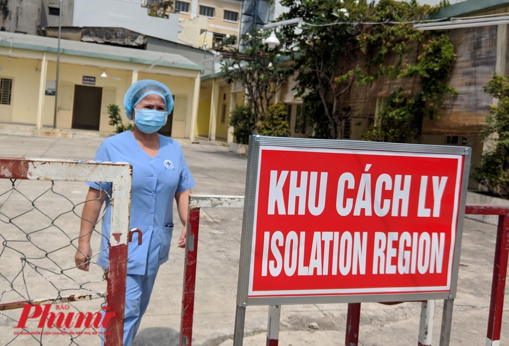 TPHCM: Nhiều người cách ly bỏ đi, ngành y tế đề nghị cử lực lượng giám sát Tại TP.HCM, những trường hợp tự ý bỏ đi khỏi nhà hoặc nơi lưu trú khi đang cách ly 14 ngày sẽ bị truy tìm và đưa vào khu cách ly tập trung của các quận huyện