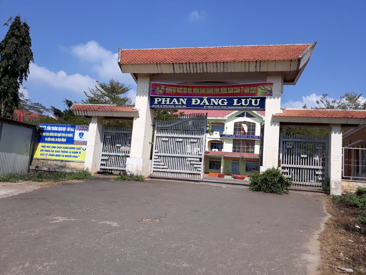Nhóm học sinh cho vay kiểu 'tín dụng đen', đòi nợ như giang hồ Trường THPT Phan Đăng Lưu
