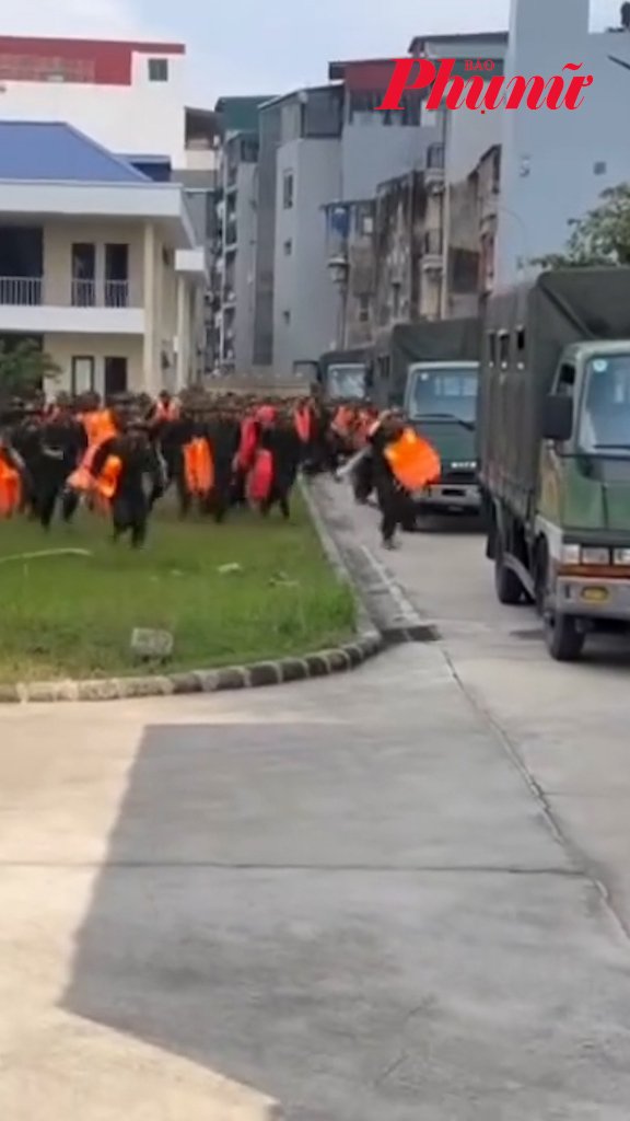 Tiếp tục tăng cường 106 chiến sĩ CSCĐ hướng về bà con Na Rì, Thái Nguyên