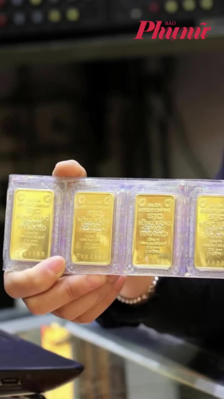 Giá vàng ngày 11/3: Tiếp tục tăng vọt!