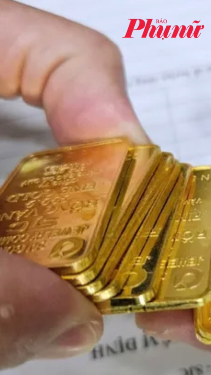 Giá vàng ngày 12/3: Bất ngờ quay đầu giảm sau khi đạt mốc cao nhất 1 tuần qua