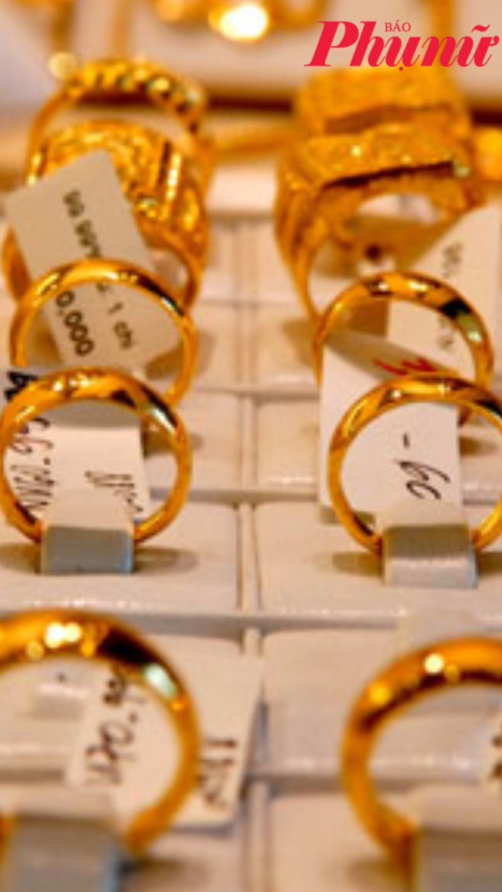 Giá vàng ngày 26/3: Quay đầu giảm sau khi tăng liên tiếp