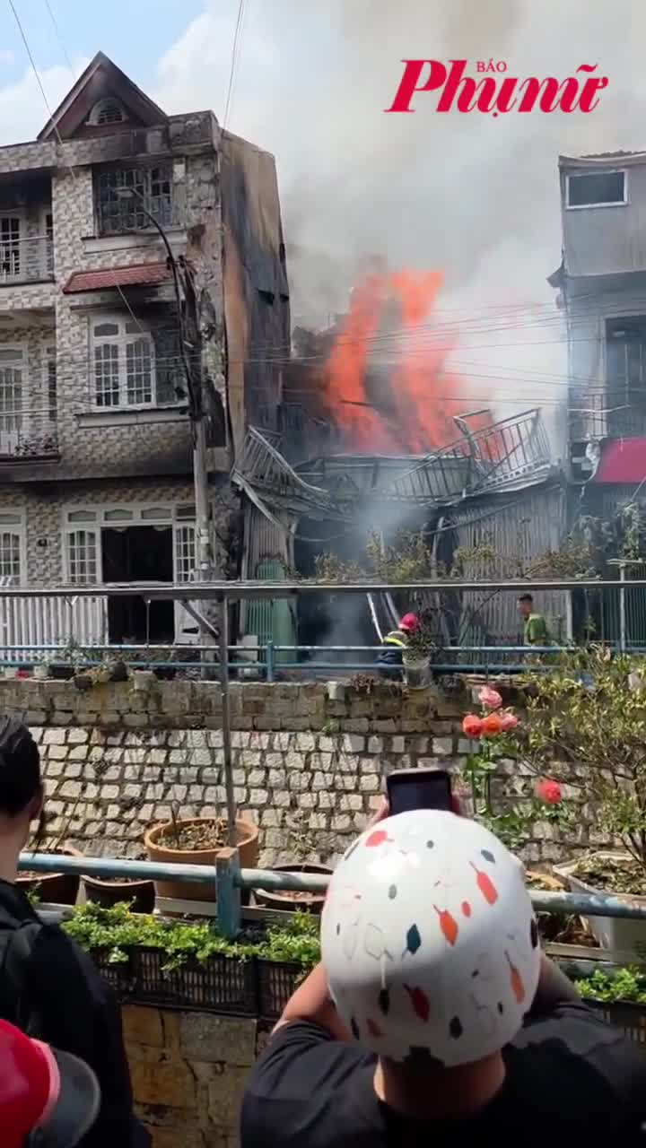 Đà Lạt: Cháy nhà giữa khu dân cư đông đúc