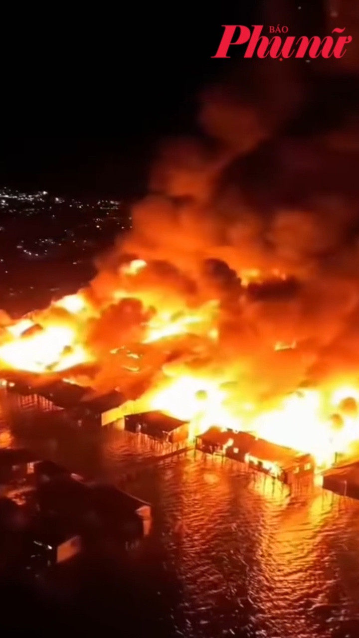 Hỏa hoạn, hơn 1.000 ngôi nhà ven biển Malaysia cháy rụi