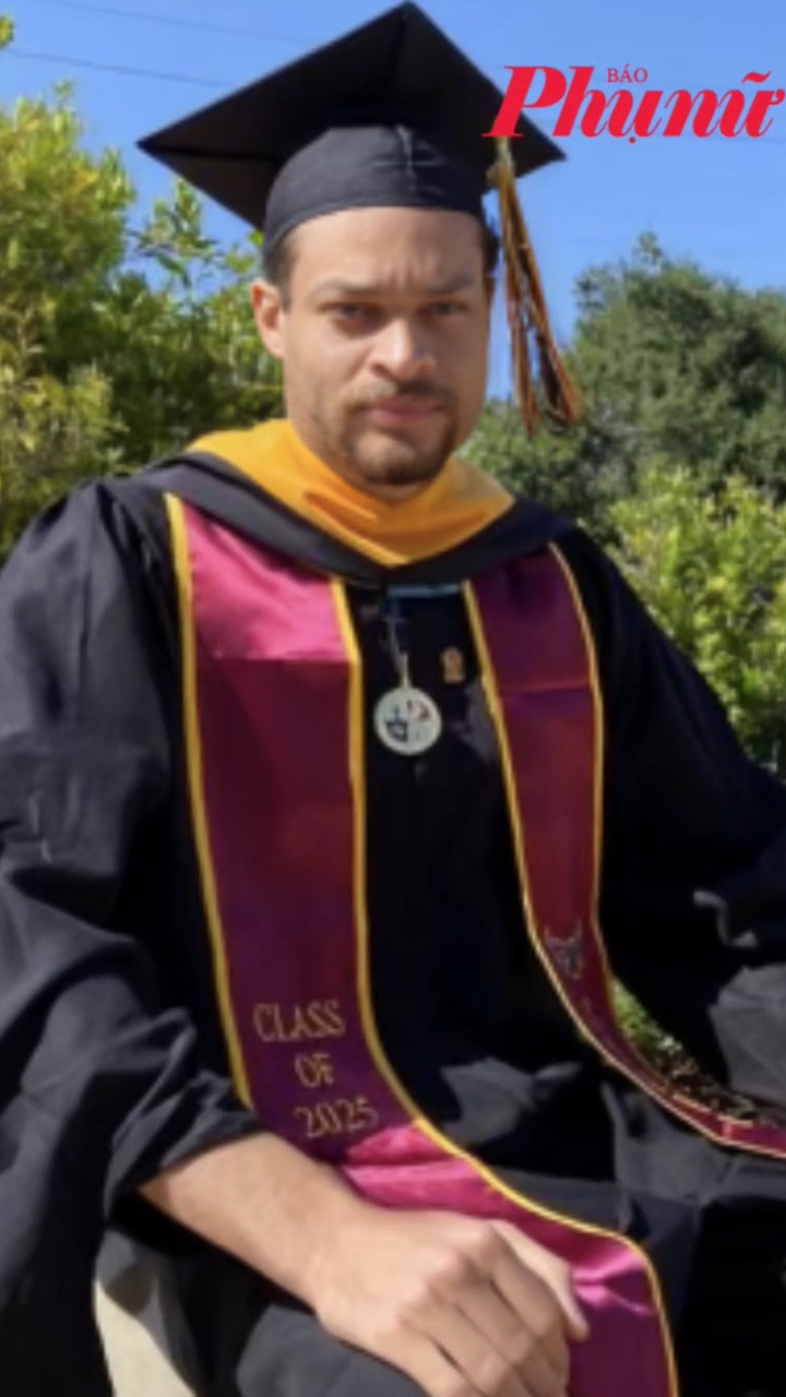 Danh tính nghi phạm nổ súng trong khách sạn Tổng thống Donald Trump dự tiệc