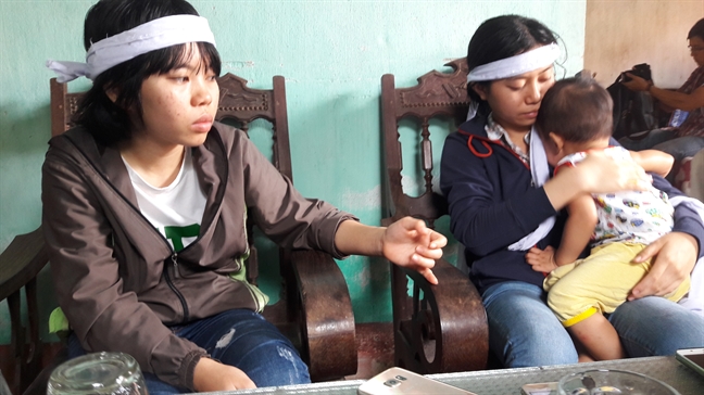 Cô gái 19 tuổi hiến tạng mẹ: 'Em tin ở trên cao, mẹ cũng ủng hộ quyết định của em' Co gai 19 tuoi hien tang me: 'Em tin o tren cao, me cung ung ho quyet dinh cua em'