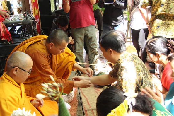 Tết của người Lào sôi động trên đất Tây Nguyên Tet cua nguoi Lao soi dong tren dat Tay Nguyen