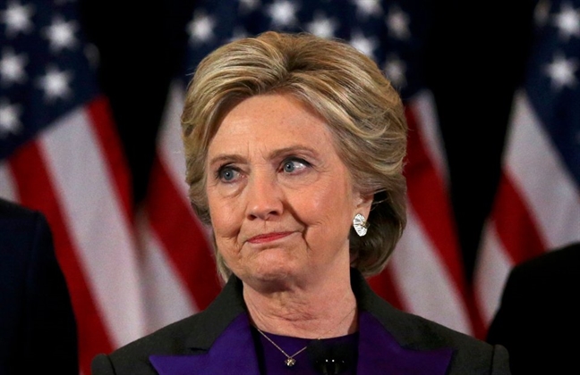 Obama đã nói gì khiến Hillary Clinton nhận thua trước Donald Trump? Obama da noi gi khien Hillary Clinton nhan thua truoc Donald Trump?