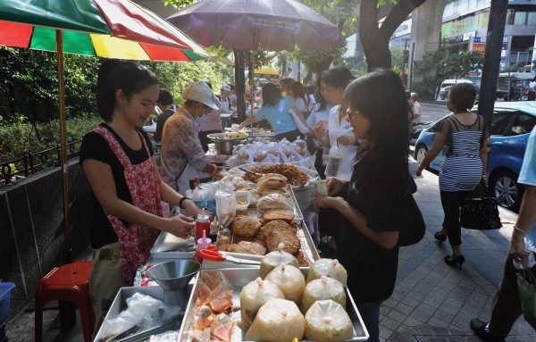 Bangkok dẹp hết hàng rong trên các tuyến phố chính Bangkok dep het hang rong tren cac tuyen pho chinh