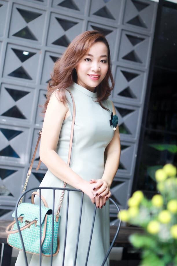 Bí quyết giúp mẹ 3 con giữ thanh xuân, chiến thắng cuộc thi 'Vẫn là tôi nhưng đẹp hơn' Bi quyet giup me 3 con giu thanh xuan, chien thang cuoc thi 'Van la toi nhung dep hon'