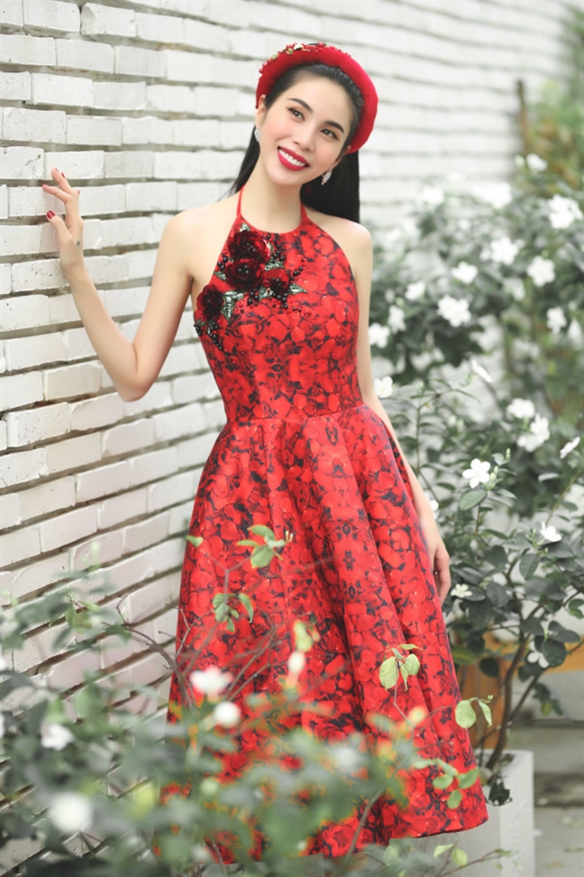 Thủy Tiên tiết lộ bị xâm hại tình dục nhiều lần trong quá khứ Thuy Tien tiet lo bi xam hai tinh duc nhieu lan trong qua khu