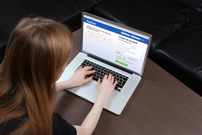 Mua hàng online: 'Té ngửa' vì khuyến mãi nhíp gắp mụn giá 80.000 đồng thành cây nặn mụn giá 3.000 đồng Mua hang online: 'Te ngua' vi khuyen mai nhip gap mun gia 80.000 dong thanh cay nan mun gia 3.000 dong