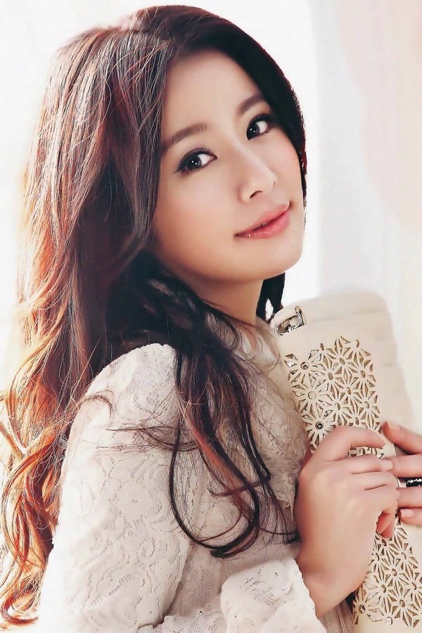 Bí quyết Lâm Tâm Như tươi tắn sau sinh con đầu lòng ở tuổi ngoài 40 Bi quyet Lam Tam Nhu tuoi tan sau sinh con dau long o tuoi ngoai 40