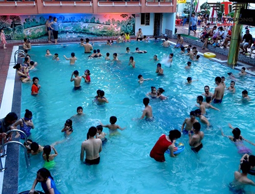 25% người thừa nhận vẫn đi bơi khi đang bị... tiêu chảy 25% nguoi thua nhan van di boi khi dang bi... tieu chay