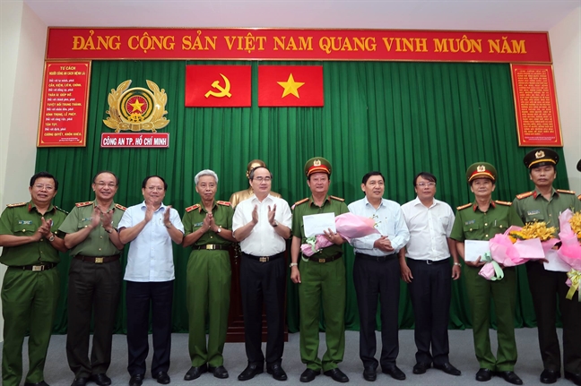 Bí thư Nguyễn Thiện Nhân: Chuyên án 516E đã đi vào lịch sử đấu tranh, trấn áp tội phạm về ma túy Bi thu Nguyen Thien Nhan: Chuyen an 516E da di vao lich su dau tranh, tran ap toi pham ve ma tuy