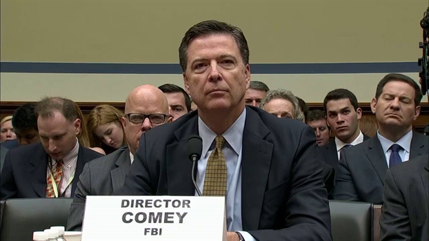 Bom không nổ trong cuộc điều trần cựu Giám đốc FBI Bom khong no trong cuoc dieu tran cuu Giam doc FBI