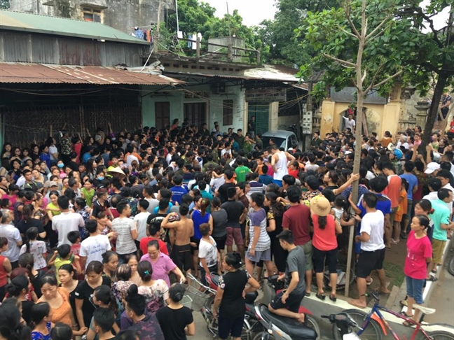 Lời khai của người mẹ trẻ sát hại con trai 33 ngày tuổi Loi khai cua nguoi me tre sat hai con trai 33 ngay tuoi