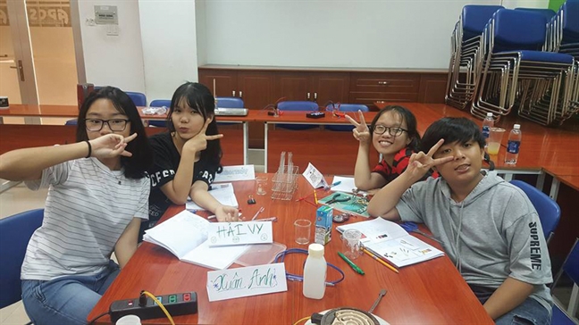 Hè này, trẻ học… 'phá' He nay, tre hoc… 'pha'