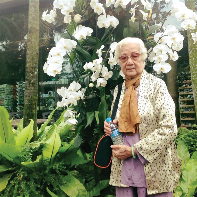 'Nữ công tước' tuổi 93 'Nu cong tuoc' tuoi 93