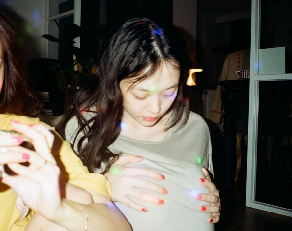Sulli: Câu chuyện đằng sau hình ảnh 'gái hư' Kpop Sulli: Cau chuyen dang sau hinh anh 'gai hu' Kpop