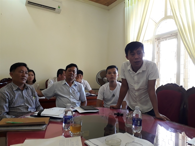 Hai cán bộ Trật tự đô thị Hội An đánh người bán hàng rong nhập viện Hai can bo Trat tu do thi Hoi An danh nguoi ban hang rong nhap vien