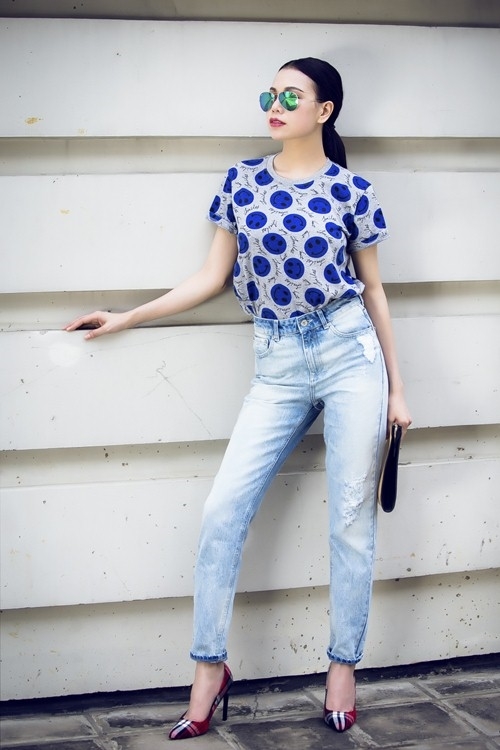 Mix áo thun thanh lịch vẫn thoải mái cho nàng công sở Mix ao thun thanh lich van thoai mai cho nang cong so