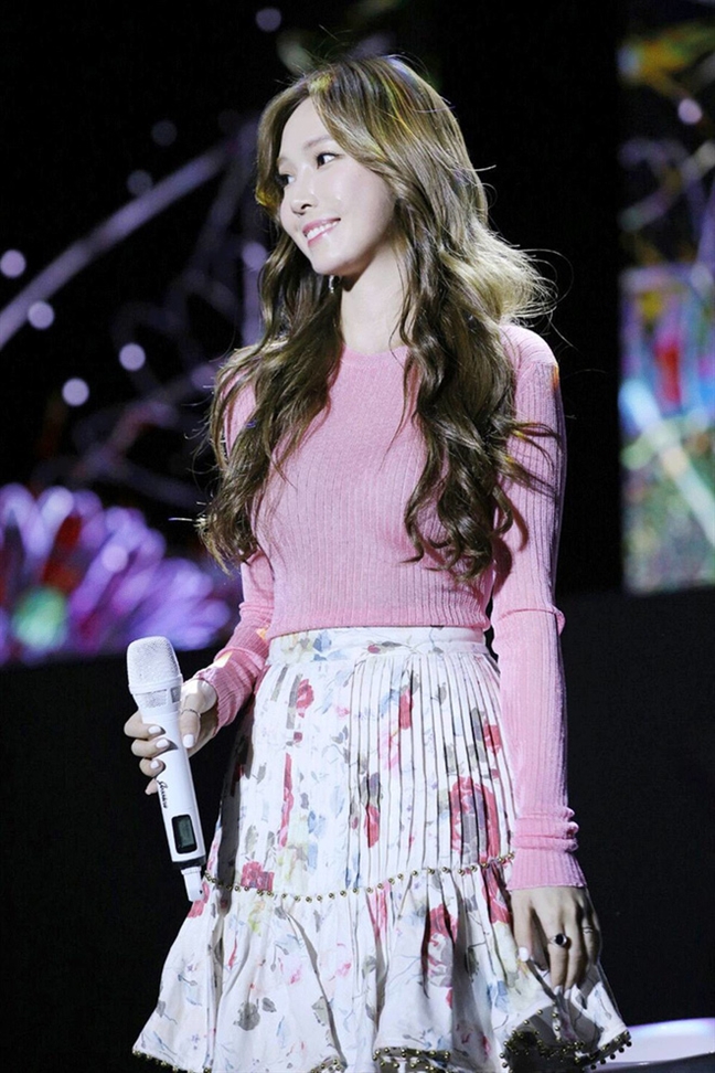 Chê Jessica hát nhép, nhạc sĩ Dương Khắc Linh bị fan Kpop tấn công Che Jessica hat nhep, nhac si Duong Khac Linh bi fan Kpop tan cong
