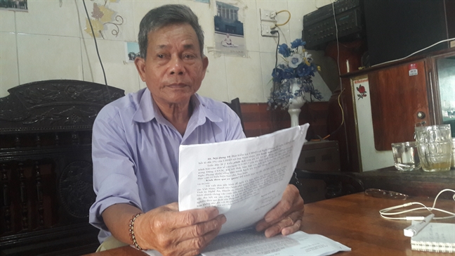 Trớ trêu khi đi tố cáo lại bị công khai danh tính trên loa xóm Tro treu khi di to cao lai bi cong khai danh tinh tren loa xom