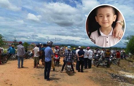 Từ vụ bé trai ở Quảng Bình, các mẹ chia sẻ kinh nghiệm để trẻ không bị bắt cóc Tu vu be trai o Quang Binh, cac me chia se kinh nghiem de tre khong bi bat coc
