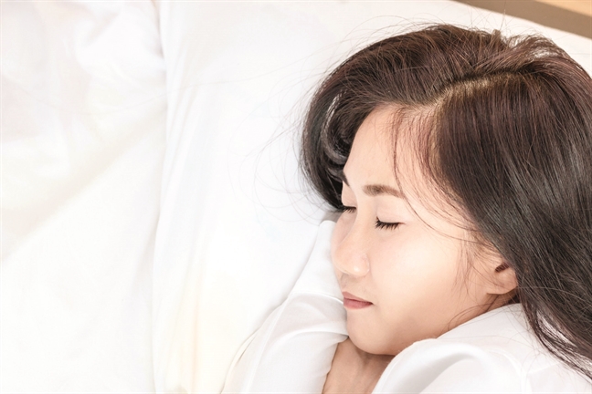 Chóng mặt: Dấu hiệu cảnh báo và cách xử trí Chong mat: Dau hieu canh bao va cach xu tri