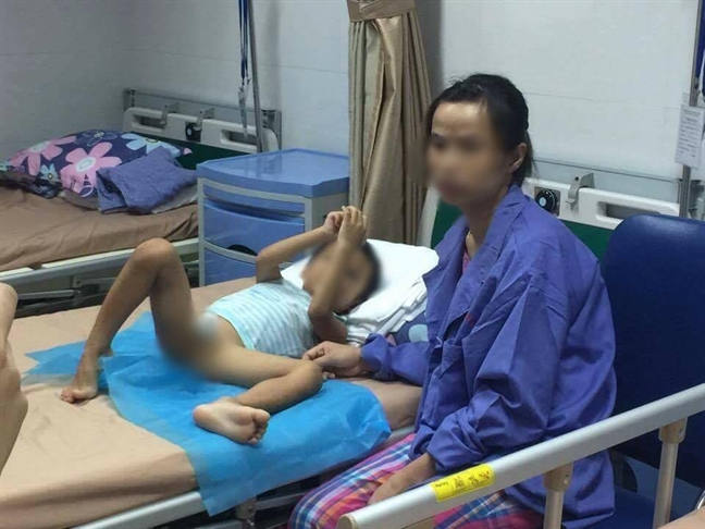 Vụ hàng loạt trẻ bị sùi mào gà ở Hưng Yên: Phát hiện phòng khám không có giấy phép Vu hang loat tre bi sui mao ga o Hung Yen: Phat hien phong kham khong co giay phep