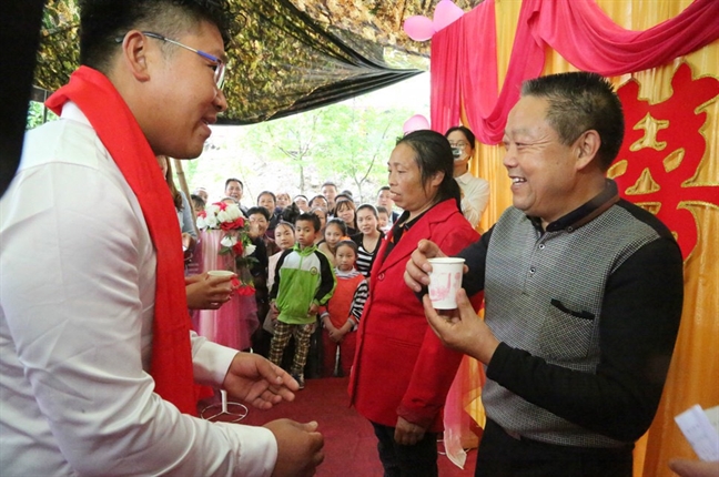 Cậu bé bị bắt cóc làm ăn xin và cuộc đoàn viên nhiệm màu sau 24 năm lang bạt Cau be bi bat coc lam an xin va cuoc doan vien nhiem mau sau 24 nam lang bat